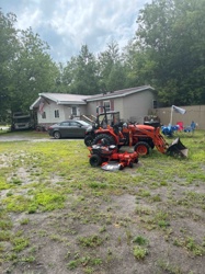 Zero-Turn Riding Lawn Mower