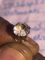 Single Prong-Set Clear Rhinestone Stud