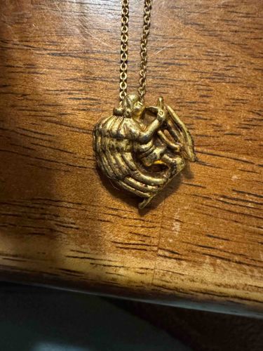 Figural Angel/Cherub Pendant Necklace