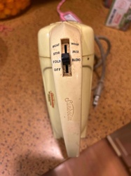 Sunbeam Handheld Mixer