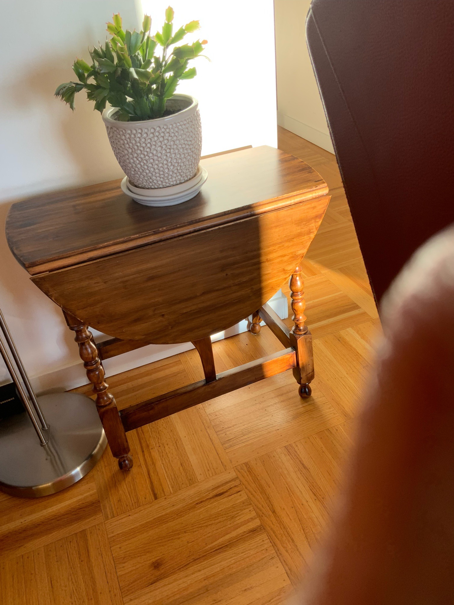 Submitted photo of Drop-leaf occasional table
