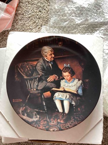 Norman Rockwell Collector Plate 'Telling Stories'