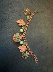 Vintage Gold Tone Leaf and Green Bead Charm Bracelet