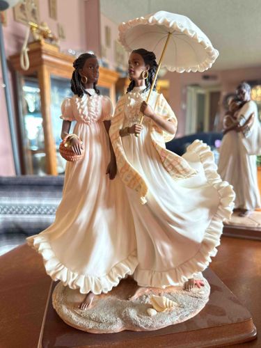 Colors of Life by Norman Hughes ‘Friends’ Figurine