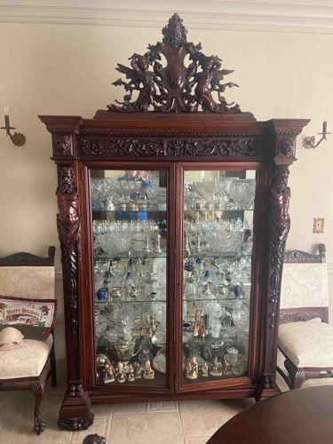 Late Victorian Renaissance Revival Carved Mahogany Display Cabinet