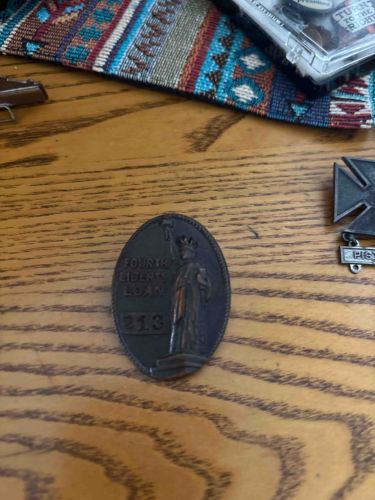 World War I Fourth Liberty Loan Pin/Medallion