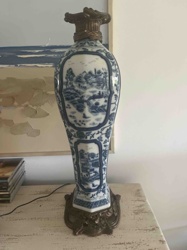 Blue and White Chinoiserie Porcelain Table Lamp with Bronze Base