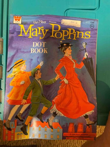 Walt Disney Presents Mary Poppins Dot Book