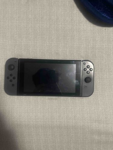 Nintendo Switch Console (Standard Model with Grey Joy-Cons)