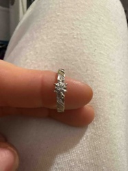 10k White Gold Diamond Cluster Ring