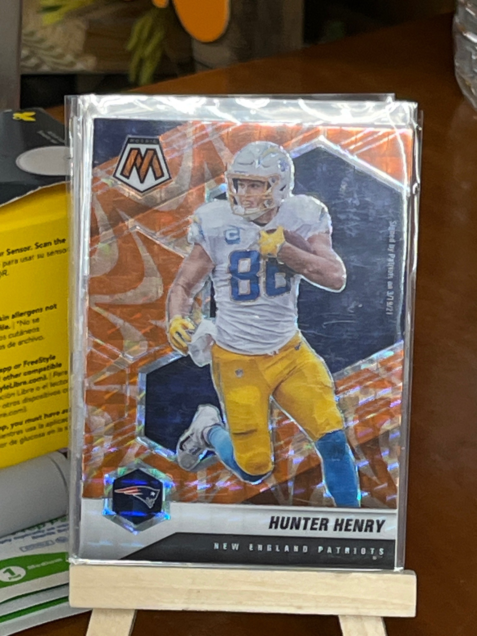 2021 Panini Mosaic Hunter Henry New England Patriots Orange Fluorescent Prizm