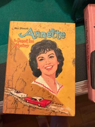 Walt Disney's Annette The Desert Inn Mystery (Book)