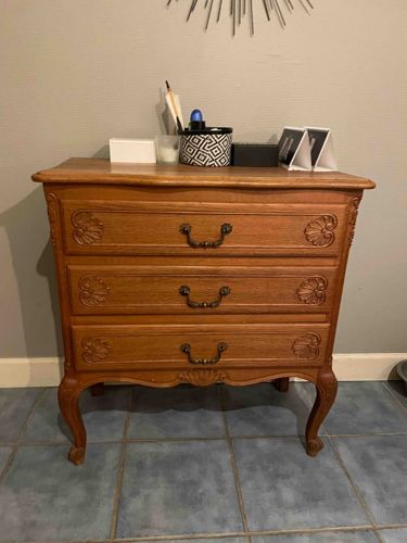 French Provincial Style Three-Drawer Commode