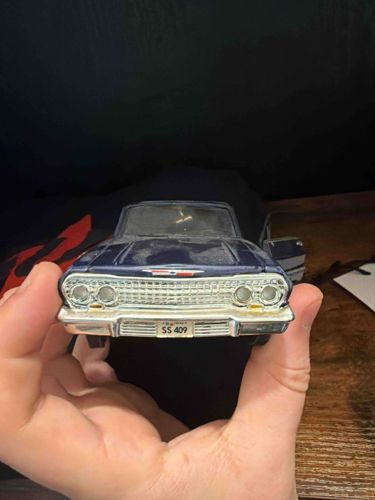 1963 Chevrolet Impala SS 409 Die-cast Model Car