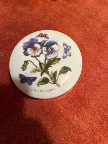 Pansy (Viola Hybridia) Floral and Butterfly Decorative Trinket Box