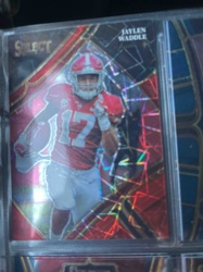 Jaylen Waddle Select Football Trading Card (Holographic / Prizm)