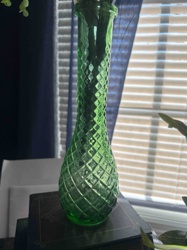Green Diamond Pattern Glass Vase