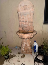 Antique Style Garden Fountain