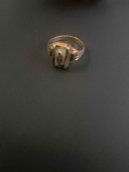 Vintage/Antique Signet Ring with Inlay