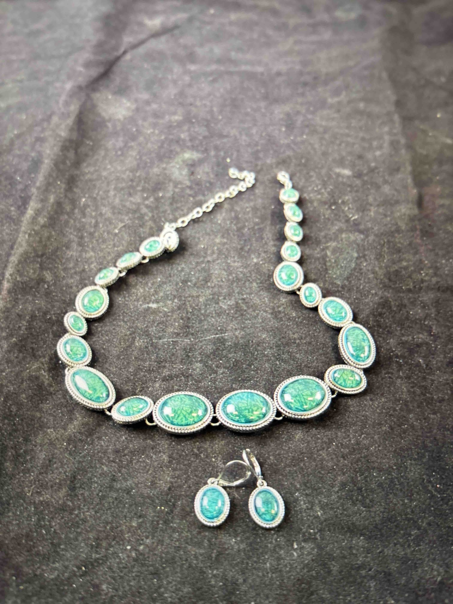 Submitted photo of Costume jewelry necklace and earrings set, attributed to Napier (not authenticated)