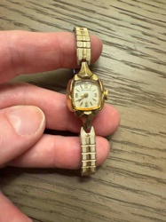 Vintage Bulova Women's Gold-Toned Wristwatch