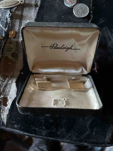 Penaleigh Gold-Tone Ribbed and Polished Cufflinks in Original Presentation Box