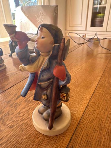 Hummel Figurine 'Little Shepherd' or 'Christmas Messenger'