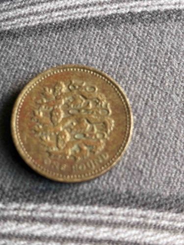 British One Pound (£1) Coin
