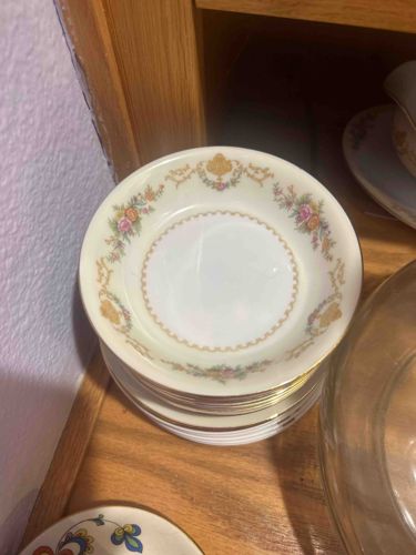 Vintage Dinnerware Soup / Salad Bowl, Rose Floral and Gold Motif
