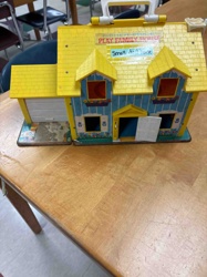 Fisher-Price Play Family House (A-Frame, 952 Style)