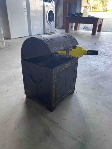 Bottle-Specific Trunk Chest
