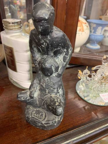 Abstract Figural Sculpture ('tudi')
