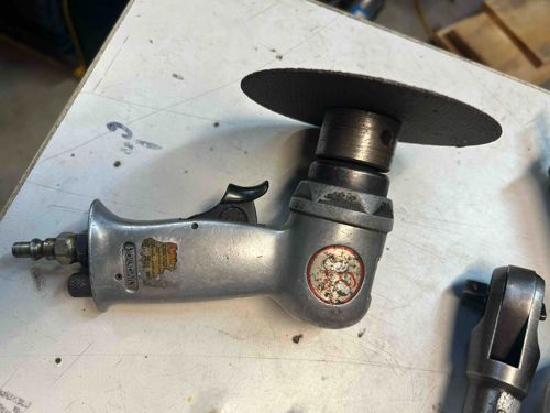 Pneumatic Angle Grinder with Cut-Off Wheel