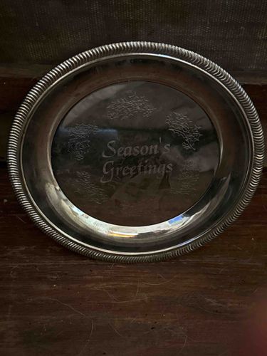 Silver-Plated Decorative Plate with 'Season's Greetings' Engraving