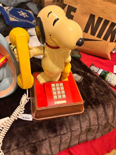Vintage Snoopy Character Telephone