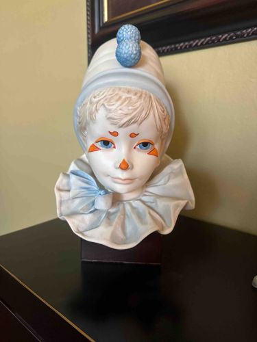Lladró Porcelain 'Little Pierrot' Clown Head Bust (Model 5277)