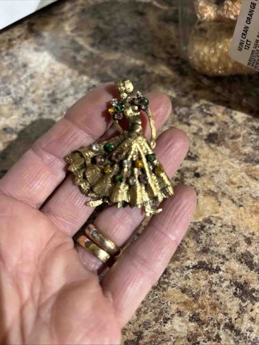 Vintage Figural Dancer Brooch with Rhinestones