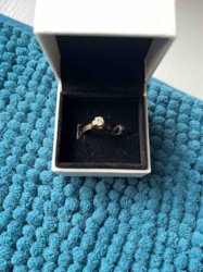 Solitaire Diamond Ring in Gold Setting