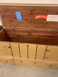 Lane Cedar Chest