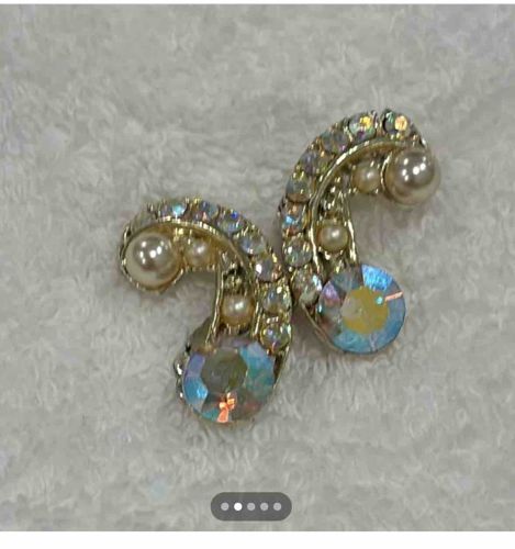 Vintage Aurora Borealis Rhinestone and Faux Pearl Earrings