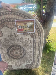 Kingdom Collection Machine-Made Area Rug