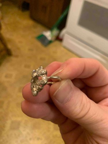 Vintage 14k White Gold Cluster Diamond Scroll Ring