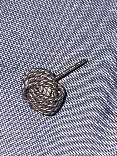 Knot Design Earring Stud (Single)