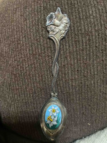 Art Nouveau Daffodil Enamel Souvenir Spoon