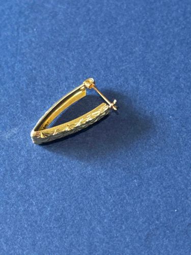 Single Gold Engraved Hoop Earring