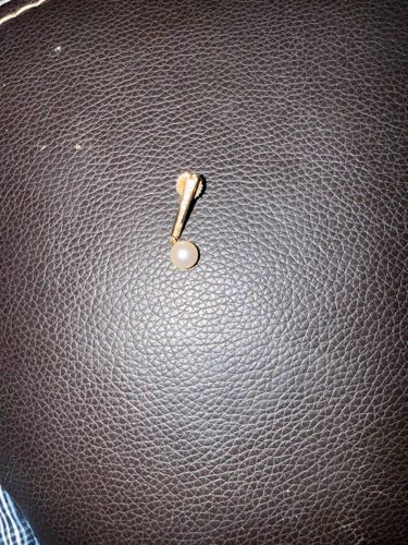 Single Prong-Set Pearl Earring