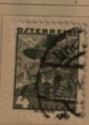 Austrian Republic Stamp, 4 Heller