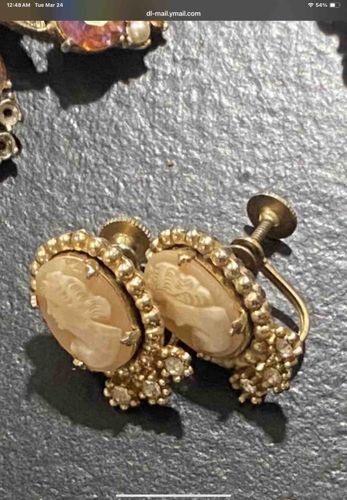 Vintage Shell Cameo Screw-Back Earrings with Rhinestone Accents