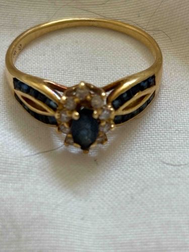 Gold Sapphire and Diamond Cluster Ring