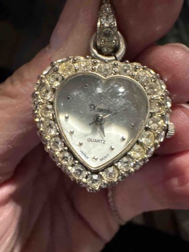 Xanadu Heart-Shaped Quartz Pendant Watch